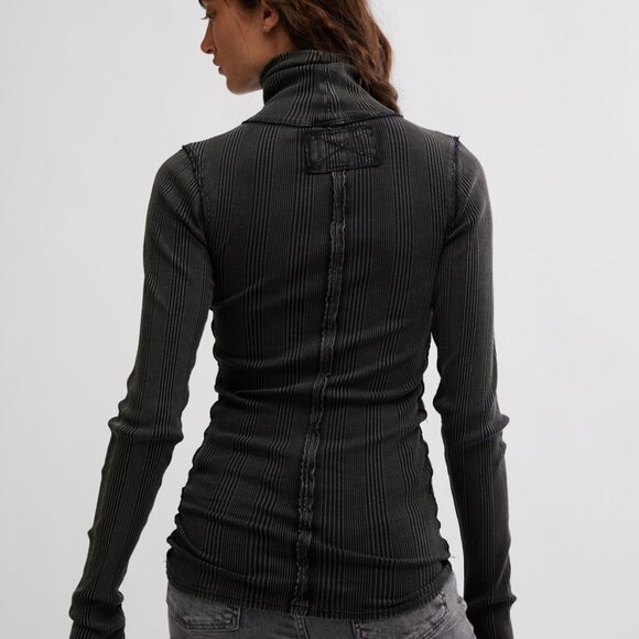 NEW Free People Brynn Turtleneck Sweater IN black 1125 2s1 - Picture 10 of 11